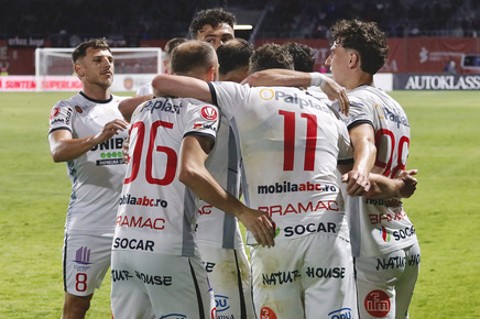 VIDEO | Hermannstadt – FC Voluntari, ASTĂZI, ora 17:30, în direct pe Prima Sport 1 şi PrimaPlay.ro! Cele două formaţii luptă pentru un loc în SuperLigă