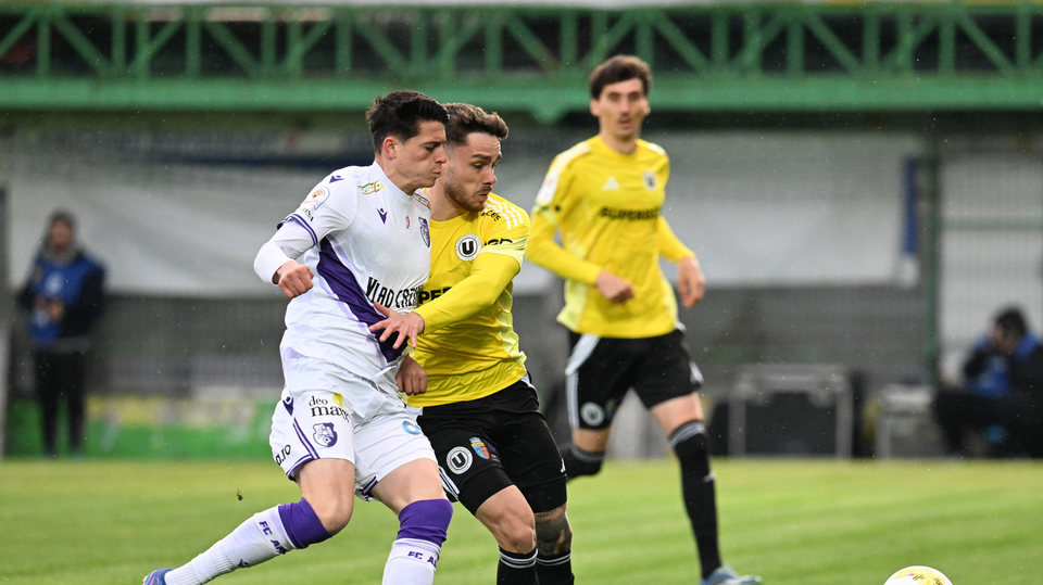 //i0.1616.ro/media/581/3142/38109/22476265/1/fc-arges-universitatea-cluj-semifinala-cupa-romaniei-betano-21-04-2026.jpg