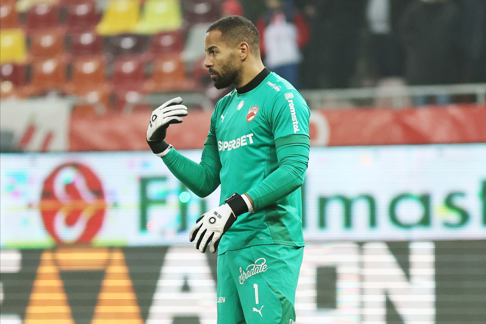 //i0.1616.ro/media/581/3142/38109/22498390/1/dinamo-bucuresti-fc-arges-superliga-superbet-1-03-2026-5.jpg
