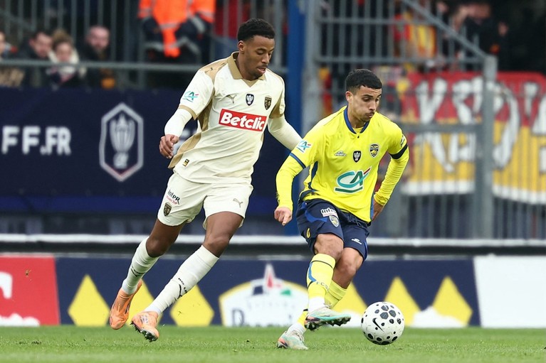 Laude pentru ultima ţintă a FCSB-ului: „E în primii 3 în campionat pe poziţia lui”! Oferta FCSB-ului a fost pusă, însă, sub semnul întrebării