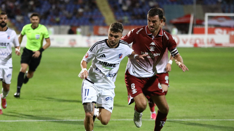 VIDEO | FC Botoşani – Rapid 1-1. De la monotonie la spectacol! Gazdele transformă în prelungiri un penalty ce a avut nevoie de repetare