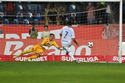 Valeriu Iftime nu a înţeles faza din care FC Botoşani a obţinut egalul cu Rapid: „S-a repetat?” 