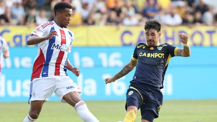 VIDEO | Petrolul – Oţelul, în direct pe Prima Sport 1 şi PrimaPlay.ro! Oaspeţii au un jucător eliminat