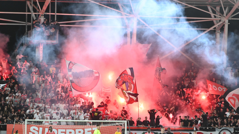 Dinamo, mai aproape de suporteri! Oficialii „câinilor” au anunţat că vor folosi un echipament special la derby-ul cu FCSB