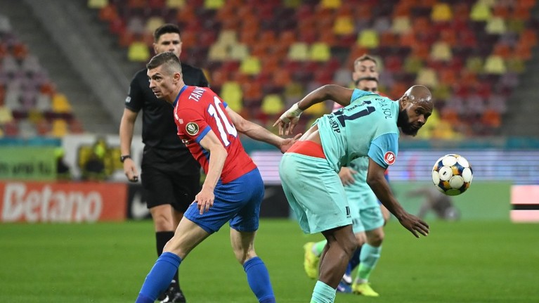 VIDEO | FCSB - UTA Arad, ASTĂZI, de la 21:00, LIVE pe Prima Sport 1 şi PrimaPlay.ro! Trupa lui Baciu vrea să facă uitat eşecul din Gruia
