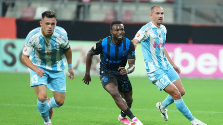 VIDEO | Corvinul – Universitatea Craiova, pe Prima Sport 1 şi PrimaPlay.ro! Gazdele au forţat pe final de primă repriză