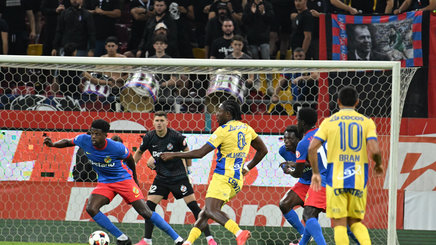Eddy Gnahore, din nou ţinta lui Gigi Becali! Patronul FCSB-ului l-a luat la mişto pe mijlocaş după egalul cu Petrolul: „Ca să fugă de joc, că îi e frică, aleargă teleleu pe acolo” | VIDEO EXCLUSIV 