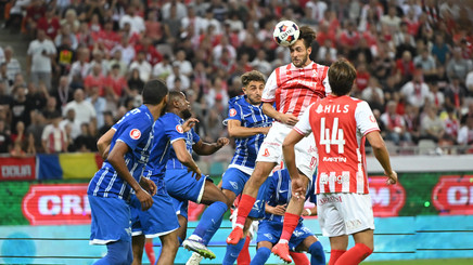EXCLUSIV | Scandal uriaş la pauza meciului Dinamo - Farul! Denis Alibec a fost eliminat!