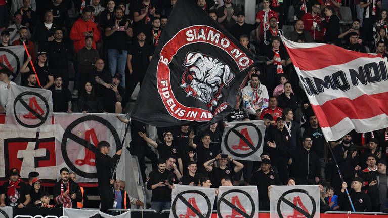 Pas important spre o nouă siglă! Dinamo a anunţat agenţia care se va ocupa de proiect 