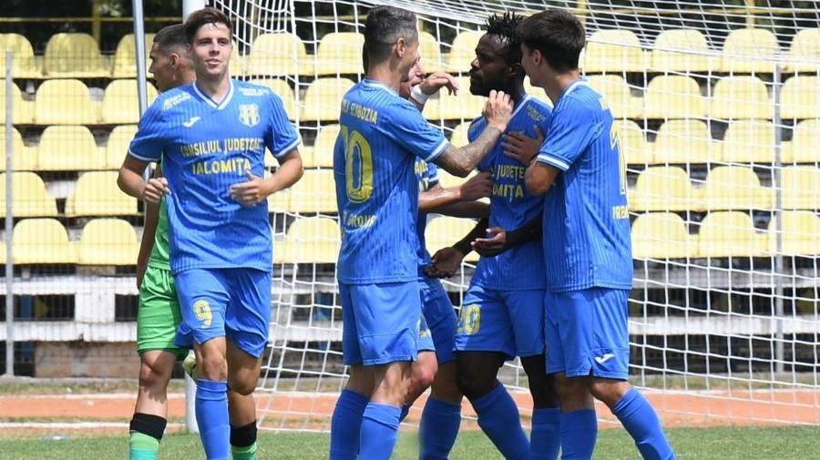 VIDEO ǀ Unirea Slobozia începe în forţă sezonul de Liga 2! Victorie cu 3-0 în faţa formaţiei Minaur Baia Mare 