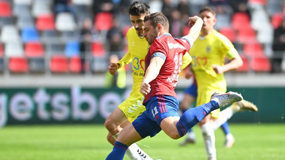 LIGA 2 CASA PARIURILOR, CSA Steaua revine pe primul loc în clasament după  victoria cu Dinamo