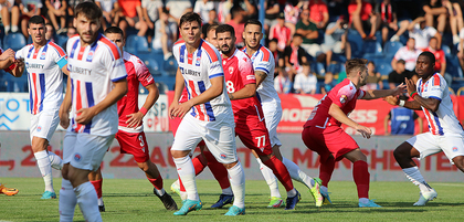 VIDEO | Dinamo – Oţelul 3-0. ”Câinii” se apropie vertiginos de un loc de promovare directă