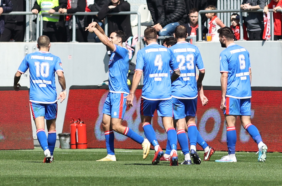 VIDEO | Gloria Buzău şi Unirea Dej au remizat, scor 0-0, în play-off-ul Ligii a II-a. Bară şi ratare imensă în finalul partidei