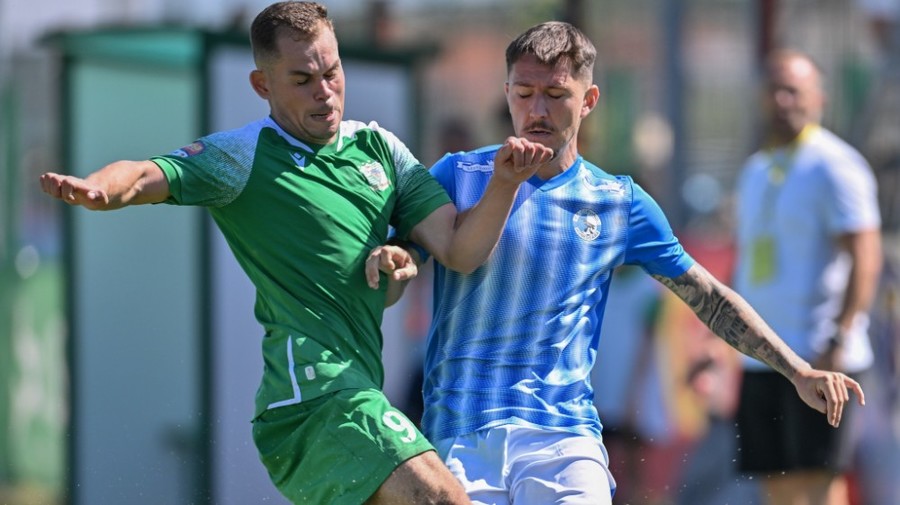 VIDEO ǀ Corvinul Hunedoara - Csikszereda 2-0. Formaţia istorică nou-promovată, revelaţia startului de sezon din Liga 2