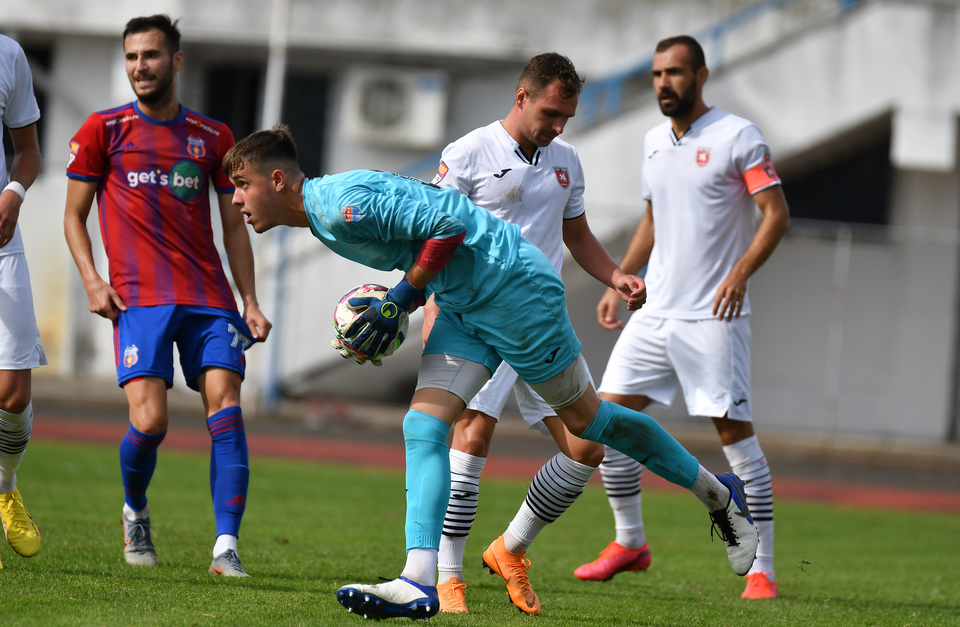 //i0.1616.ro/media/581/3142/38110/21305821/1/csc-1599-selimber-csa-steaua-bucuresti-liga-2-casa-pariurilor-01-10-2022.jpg