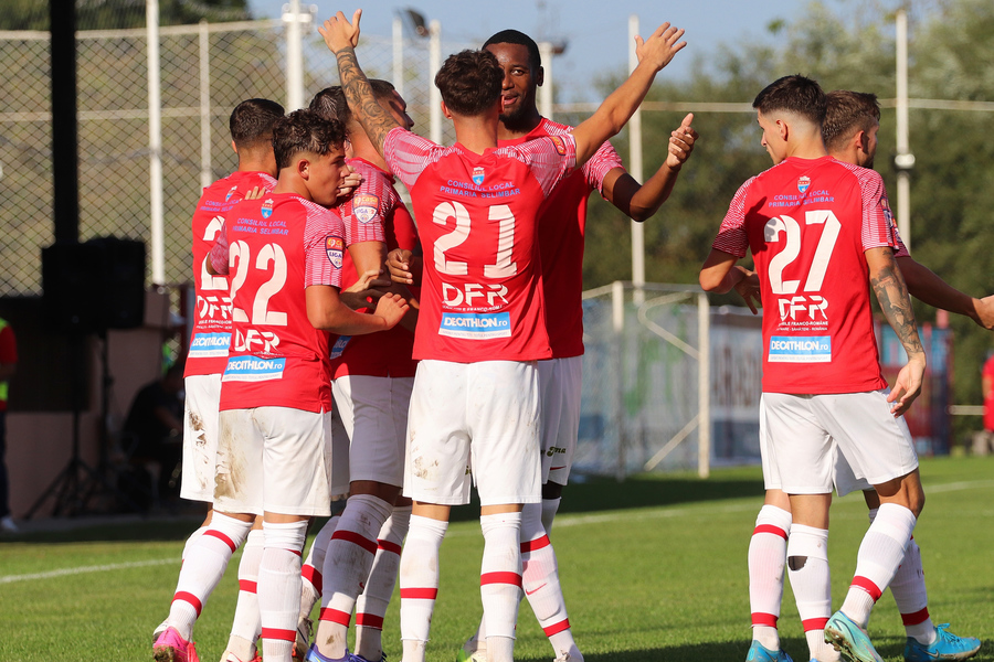 VIDEO | Şelimbăr - Slobozia 0-1. Unirea Slobozia este noul lider din Liga 2, după victoria la limită în faţa lui Şelimbăr 