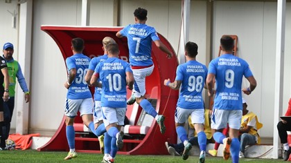 VIDEO | Corvinul Hunedoara - Chindia Târgovişte 2-1. Gazdele au câştigat cu un gol marcat în ultimele minute 