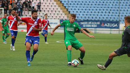 
VIDEO ǀ CSC Dumbrăviţa – Gloria Buzău 0-1. O ieşire eronată a portarului a făcut diferenţa
