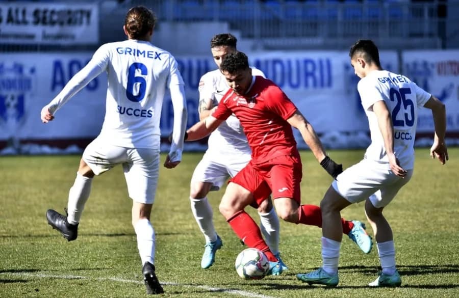 VIDEO | Viitorul Pandurii Târgu Jiu - Şelimbăr 0-3. Sibienii sunt lideri în eşalonul secund