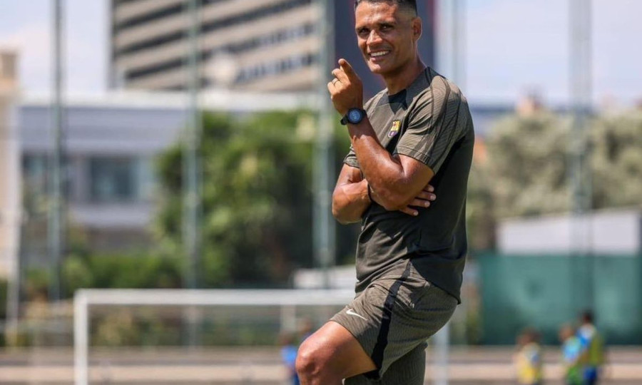 Un club din Liga 2 şi-a adus director tehnic de la Barcelona. ”Având ca principale obiective dezvoltarea tinerelor talente”