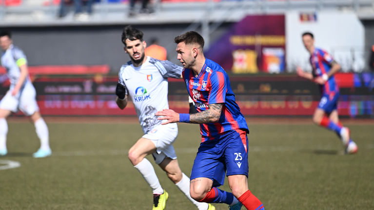 VIDEO | Chindia - FC Bihor, ASTĂZI, de la 13:30, LIVE pe Prima Sport 1 şi PrimaPlay.ro! Cele două combatante, luptă directă pentru un loc de baraj