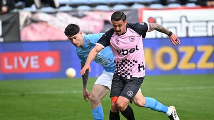 VIDEO | Corvinul - FC Voluntari, ASTĂZI, de la 18:30, LIVE pe Prima Sport 1 şi PrimaPlay.ro! Hunedorenii sunt la un pas de promovarea directă în SuperLiga
