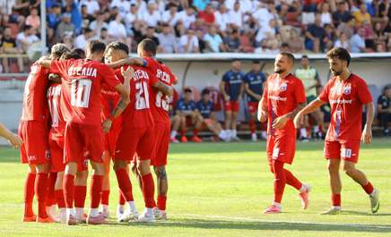 VIDEO | FC Bacau - Steaua, ASTĂZI, de la 11:00, în direct pe Prima Sport 1 şi PrimaPlay.ro! Ambele echipe au moralul la pământ după acest început de sezon