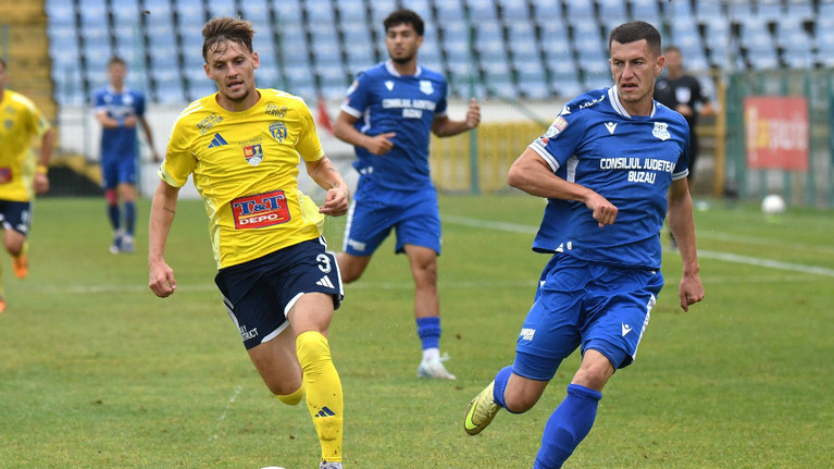 VIDEO | Metalul Buzău - Unirea Slobozia 2-0. Start de sezon slab pentru fosta prim-divizionară