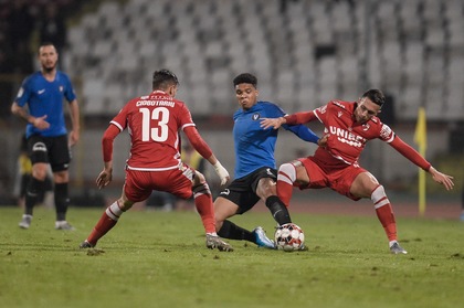 Cu foame de bani, dar cu un joc perfect. VIDEO: Dinamo - Viitorul 3-0. ”Câinii” merg mai departe în Cupa României, dar Cosmin Contra este pe picior de plecare