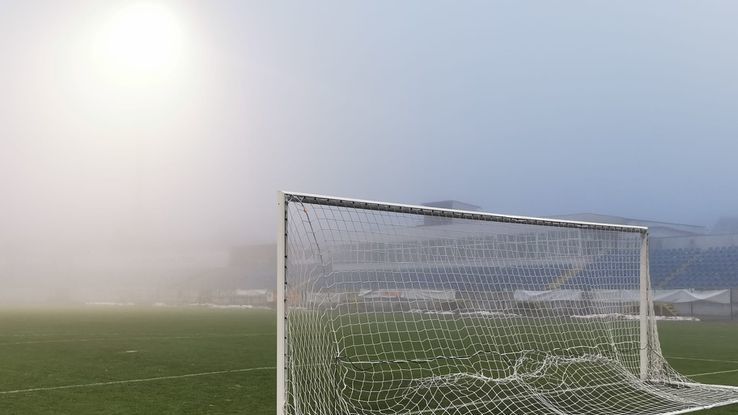 Ceaţa creează mari probleme la Botoşani. Meciul cu FCSB, în pericol să nu se dispute