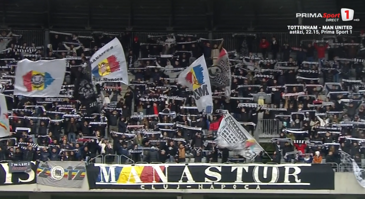 VIDEO ǀ Spectacol pe Cluj Arena! Peste 10.000 de persoane asistă la ”U” - UTA. Oaspeţii au o galerie consistentă