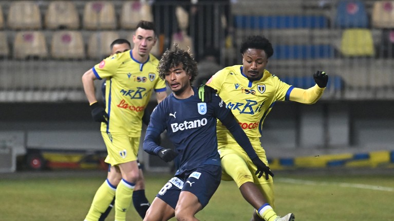 VIDEO | Petrolul Ploieşti - Universitatea Craiova 0-2. Oltenii forţează în Cupă