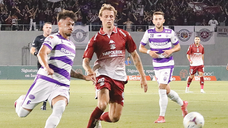 VIDEO | Poli Timişoara - Rapid 0-2. Reduta bănăţeană a cedat pe final