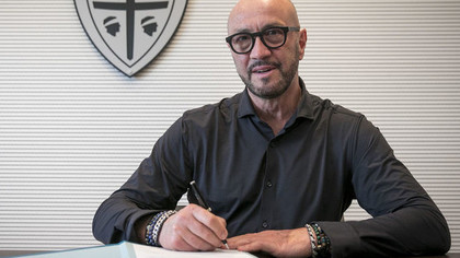 OFICIAL | Walter Zenga a revenit în Serie A şi a fost deja prezentat la noua echipa