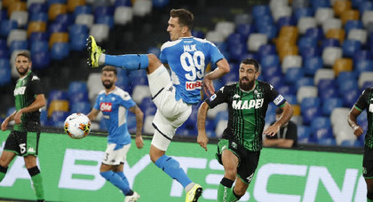 Napoli - Sassuolo 2-0. VAR, aliatul napoletanilor! Trupa lui De Zerbi a marcat de 4 ori, dar toate golurile au fost anulate 