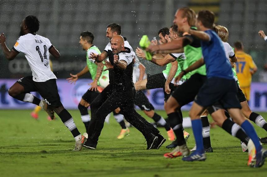 Baraj dramatic! Spezia a promovat în Serie A după 1-1 la general cu Frosinone. Cum s-a făcut departajarea