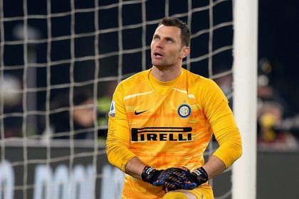 Portarul Padelli şi-a prelungit contractul cu Internazionale Milano