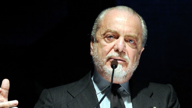 Stadionul San Paolo din Napoli îi va purta numele lui Diego Maradona. Scrisoarea emoţionantă a preşedintelui clubului