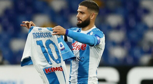 VIDEO | Napoli – Roma 4-0. În numele zeului Maradona! Napoletanii le provoacă primul eşec pe teren romanilor după 16 meciuri fără înfrângere
