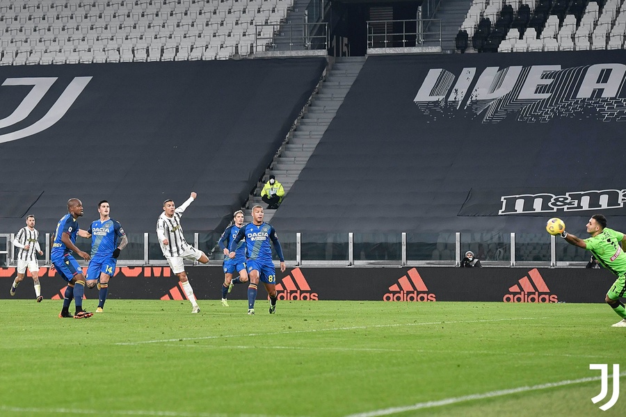 VIDEO | Cristiano Ronaldo, de neoprit şi în 2021! Portughezul e al doilea cel mai bun marcator din istoria fotbalului, depăşind recordul lui Pele