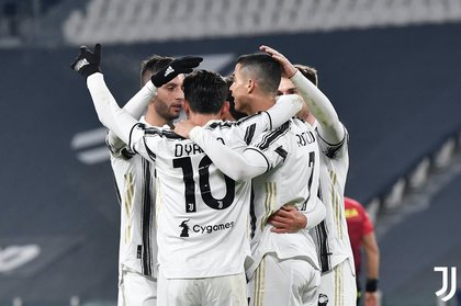 VIDEO | Milan - Juventus 1-3. "Dubla" lui Chiesa şi golul lui McKennie o readuc pe Juve în lupta pentru Scudetto