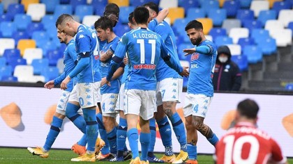 VIDEO | Fiorentina, umilită de Napoli! Şase goluri în primul meci al zilei în Serie A, pe Look Sport+