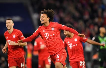 Concurenţă acerbă pentru Dennis Man. Parma l-a adus pe Zirkzee de la Bayern Munchen