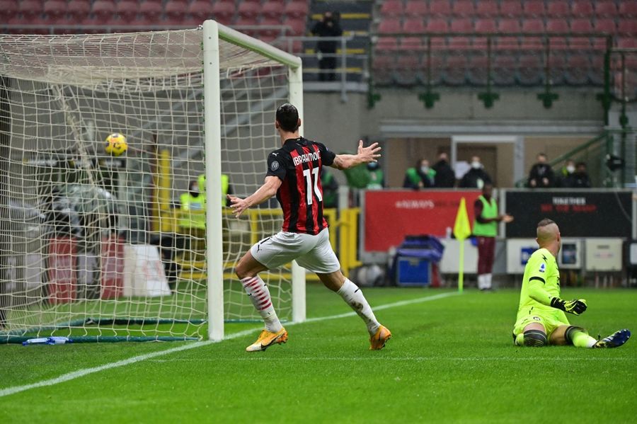 VIDEO | Milan - Crotone 4-0. ‘Rossoneri’ au revenit pe primul loc în Serie A! Ibrahimovic a depăşit borna de 500 de goluri în carieră