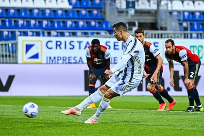 VIDEO | Cagliari - Juventus 1-3, pe Look Sport 2. Cristiano Ronaldo a reuşit hat-trick-ul perfect! Răzvan Marin, integralist