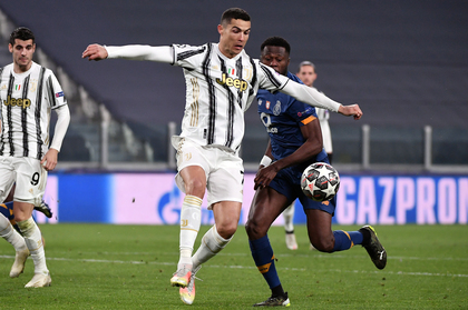 Juventus - Napoli, miercuri, de la ora 19.45, în direct pe Look Sport+. Pe viaţă şi pe moarte: „Bătrâna Doamnă” are şansa de a reintra în lupta pentru titlu