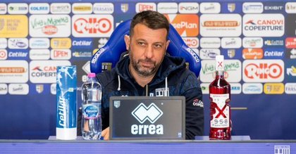 Man şi Mihăilă, în lotul Parmei pentru meciul de la Cagliari. D’Aversa, impresionat de progresul lui Man: "A crescut fantastic, de la meci la meci"