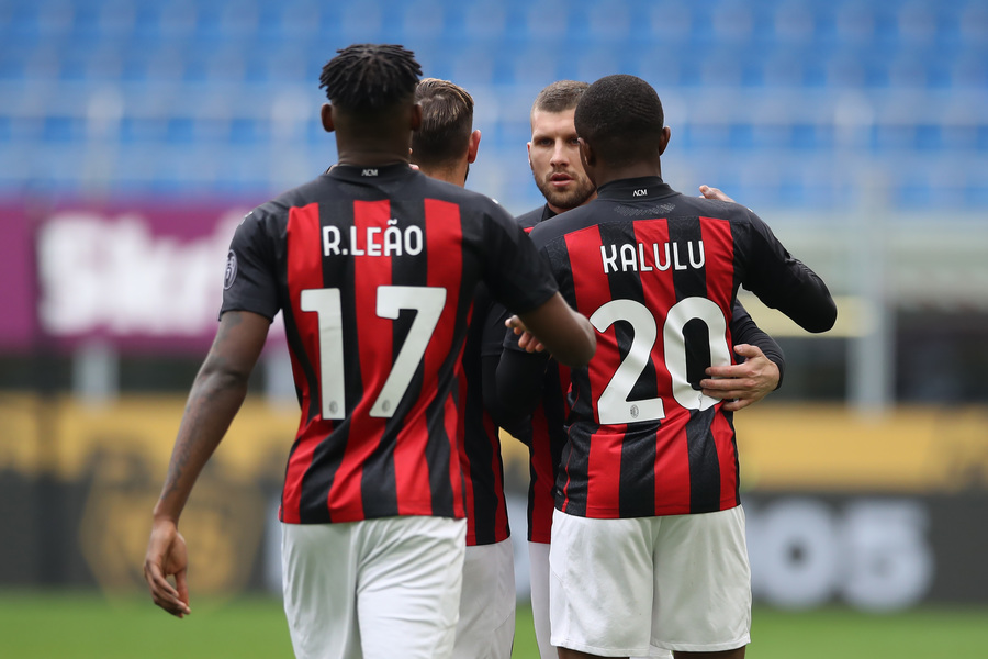 VIDEO | AC Milan îşi consolidează locul de Ligă: 2-1 cu Genoa, meci decis de un autogol! Tătăruşanu a rămas pe bancă
