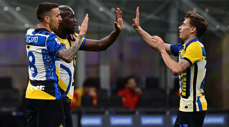 VIDEO | Inter - Roma 3-1. „Nerazzurrii” mai bifează o victorie şi îi trimit pe romani în Europa Conference League