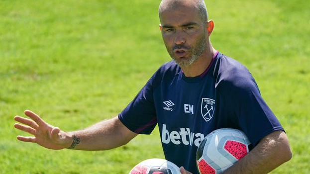 Antrenor nou pentru Dennis Man şi Valentin Mihăilă la Parma